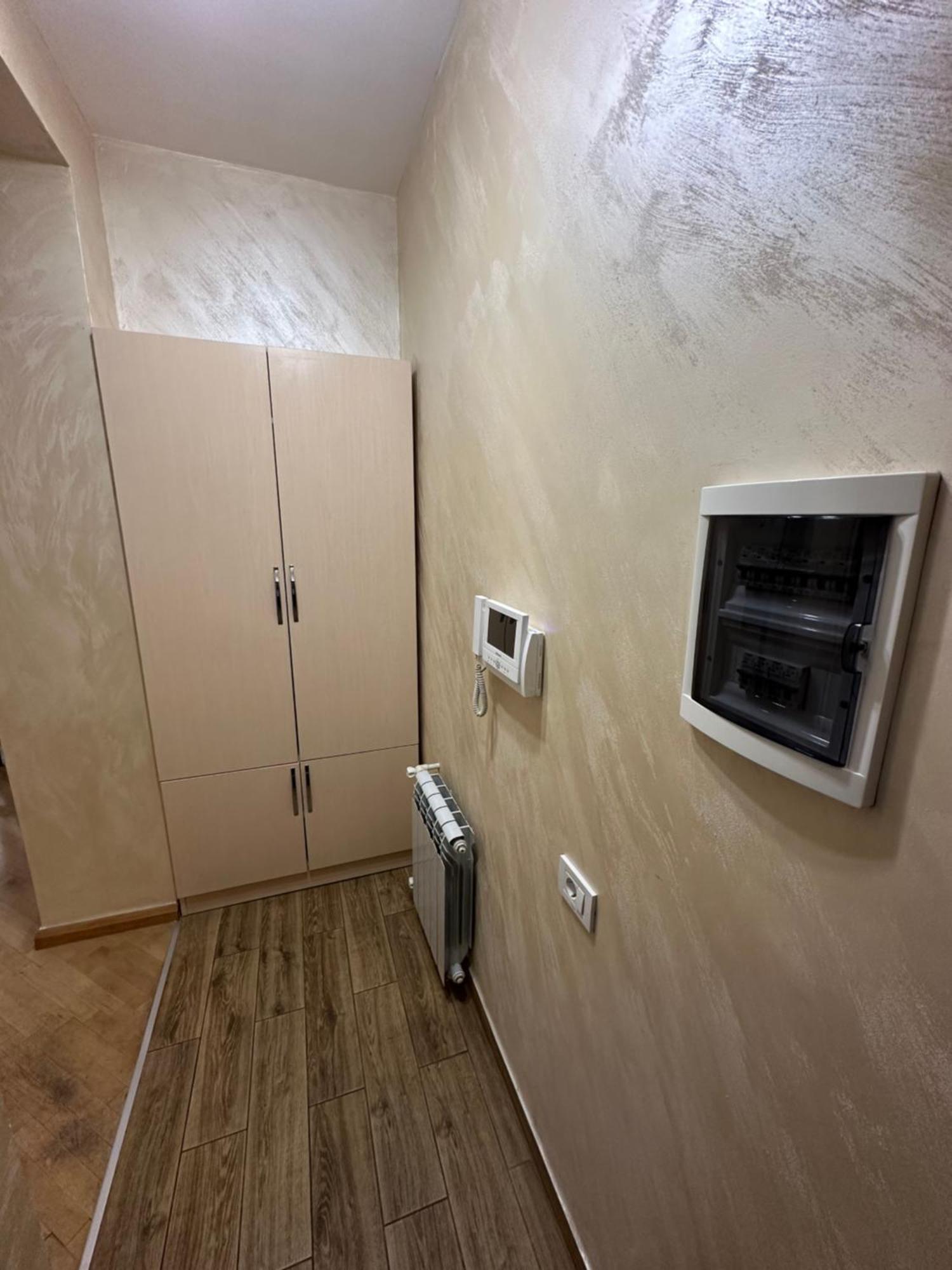 יירבאן Comfortable Apartment In Center מראה חיצוני תמונה