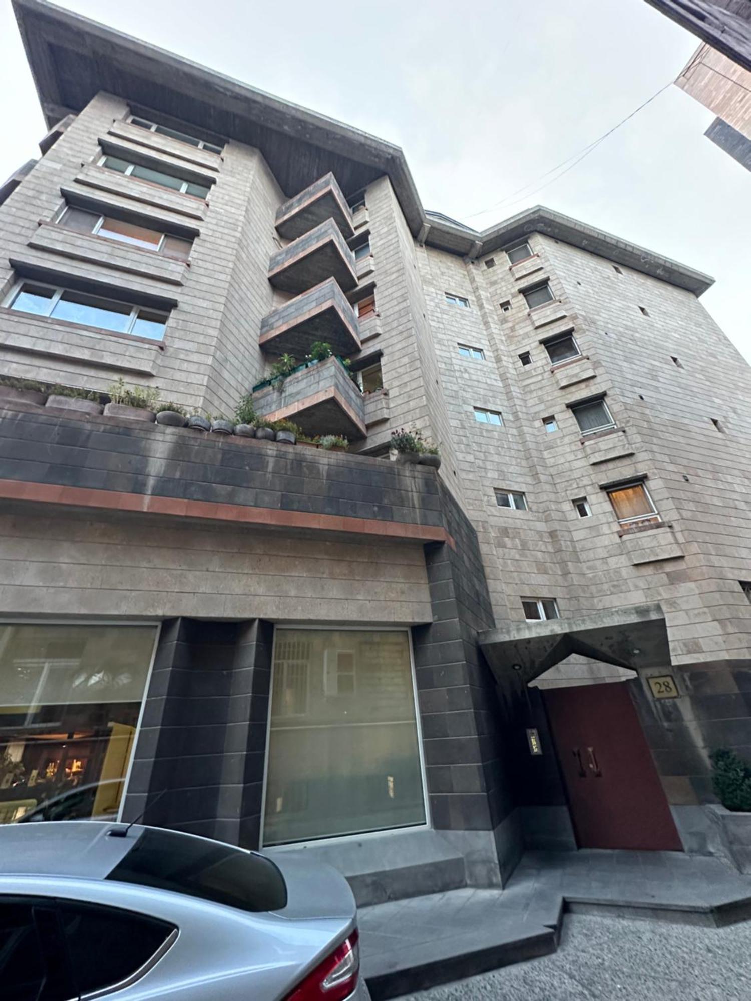 יירבאן Comfortable Apartment In Center מראה חיצוני תמונה