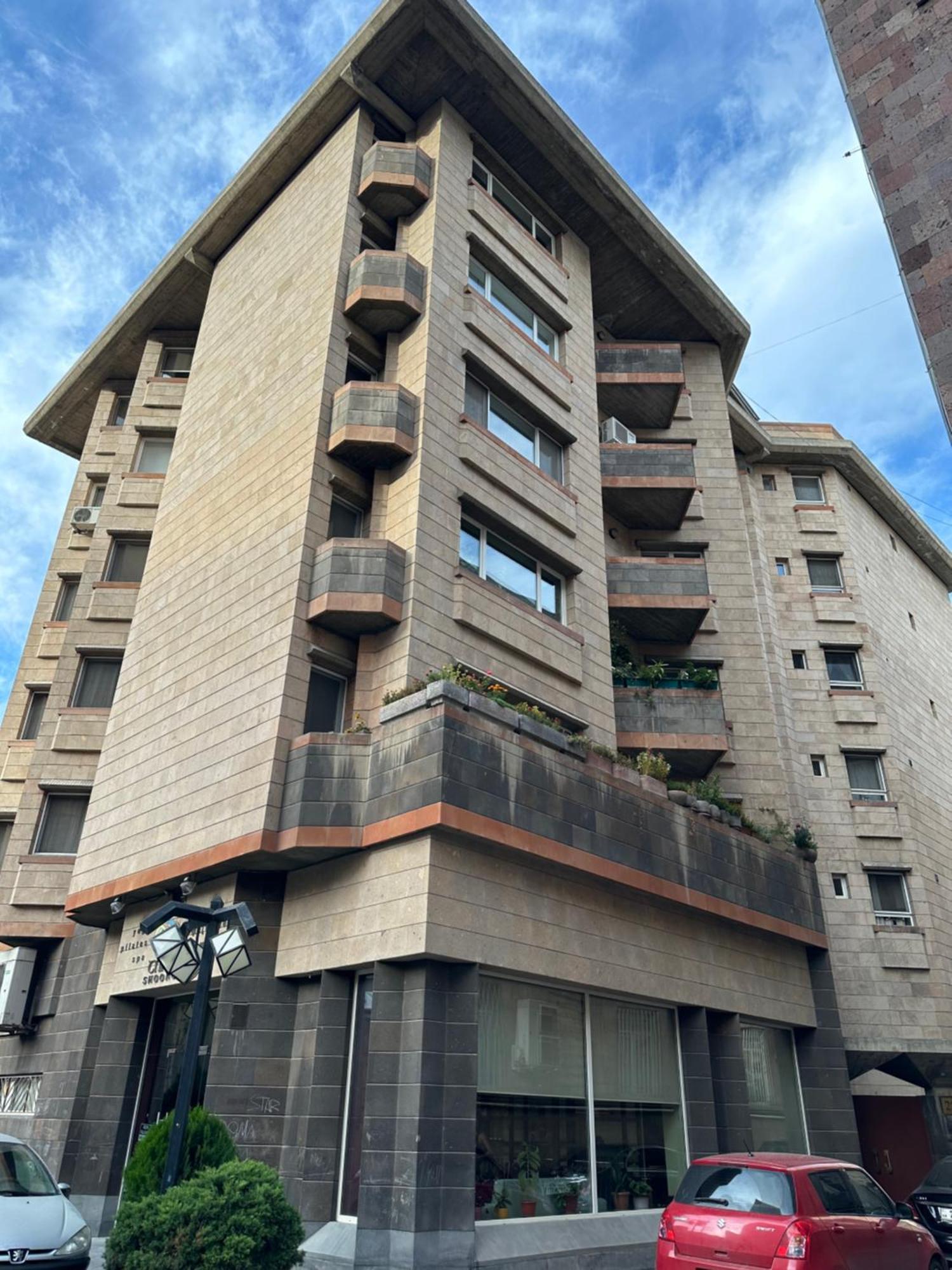 יירבאן Comfortable Apartment In Center מראה חיצוני תמונה