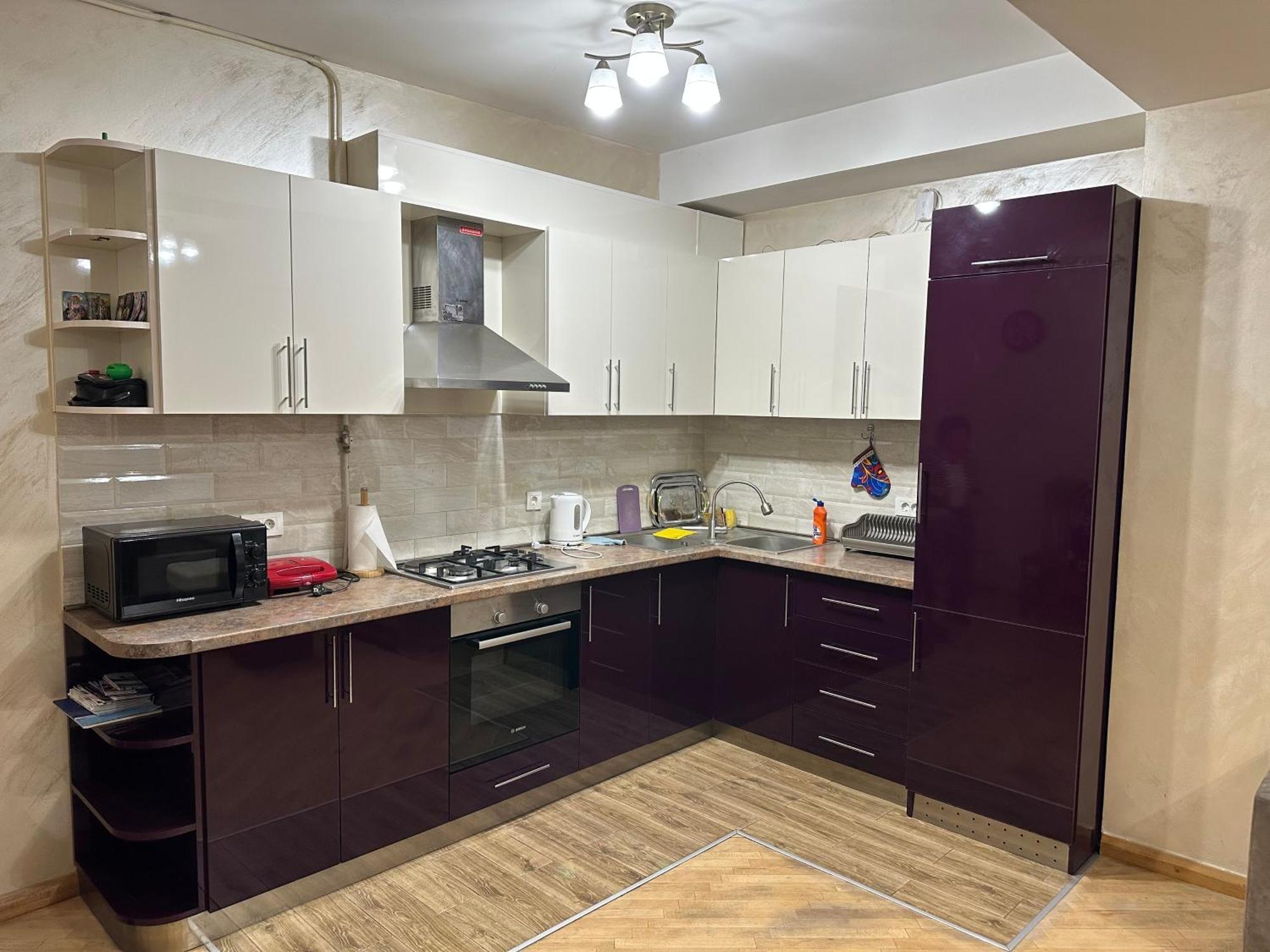 יירבאן Comfortable Apartment In Center מראה חיצוני תמונה