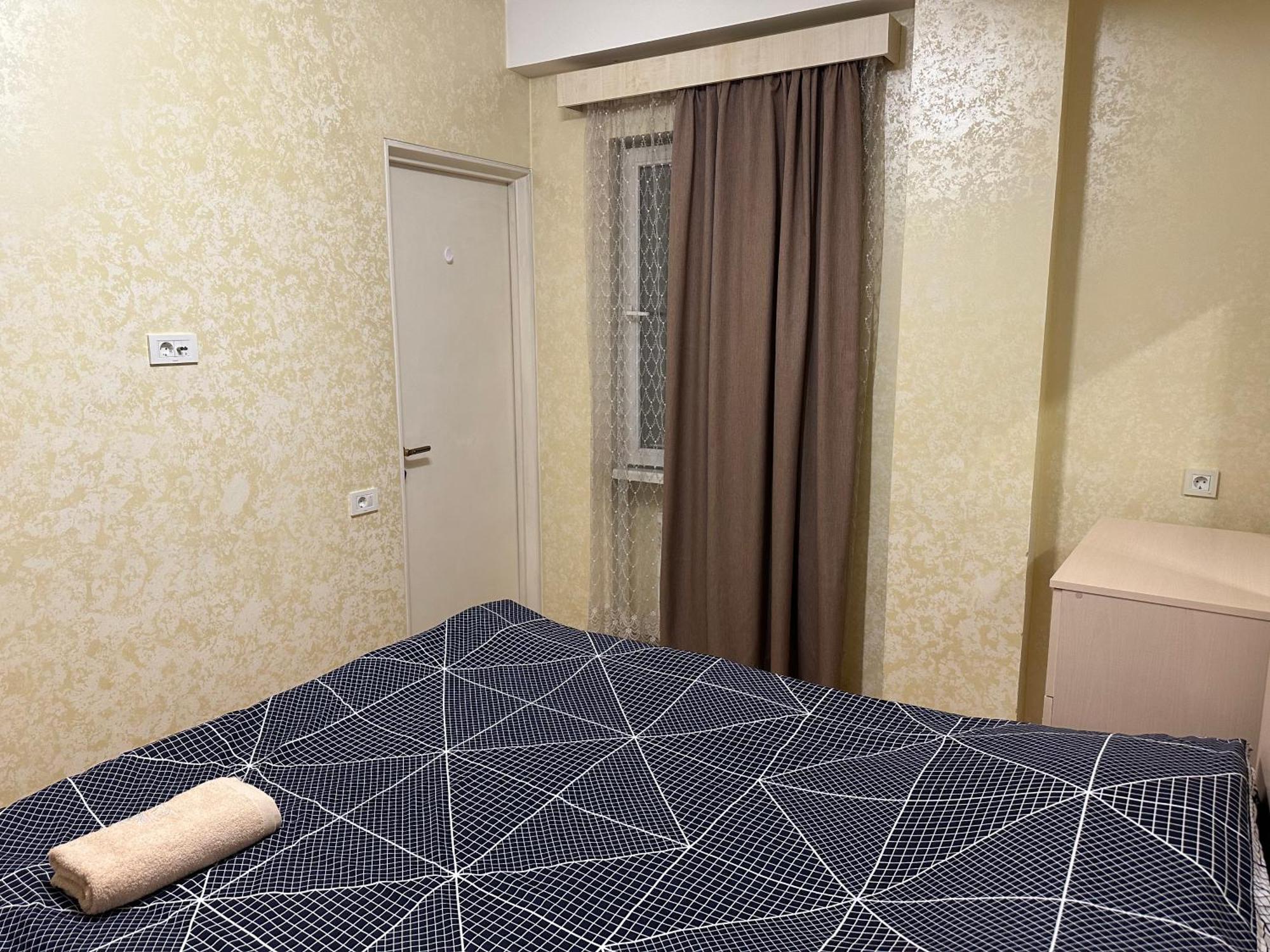 יירבאן Comfortable Apartment In Center מראה חיצוני תמונה